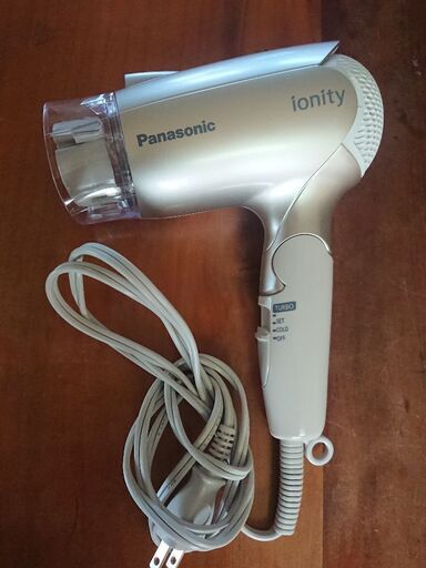 美品☆2021年製 Panasonic ionity ヘアドライヤー