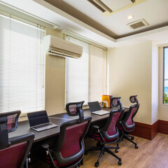 【個室オフィス月額￥22,000～】那覇市前島の海が見える格安レンタルオフィスの画像