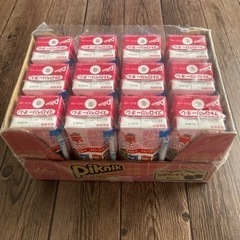 【決定済】PICNIC 紙パックジュース　いちご味　お店の半額！
