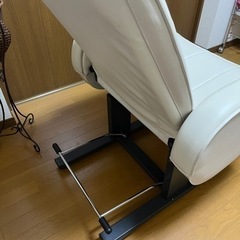 取引中］エステベッド