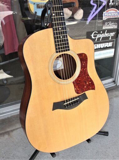 taylor テイラー 110CE トップ単板　エレアコ 美品　訳あり taylor テイラー 110CE トップ単板 エレアコ 美品 訳あり taylor