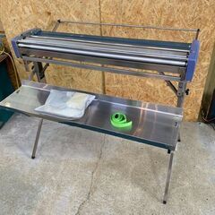 極東産機 軽量手動壁紙糊付機 β-ED【中古品】