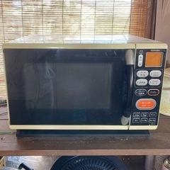 東芝 電子レンジ 250℃ オーブン機能つき 庫内フラット 20...