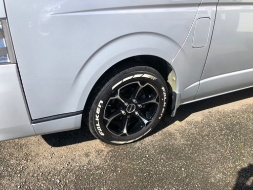 ハイエースEssex17インチ