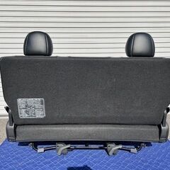 ハイエース200系S-GLダークプライム ワイドリヤシート