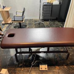 ほぼ新品！22年5月に購入した自動昇降マッサージベッド。