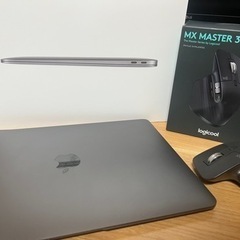 M1 MacBookair + MX Master 3 MX22...