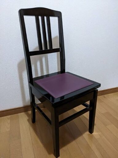 ピアノ用椅子２つセット