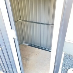 (引取り決定)物置