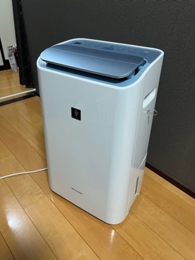 衣類除湿乾燥機　シャープ 除湿機 兼 空気清浄機 除湿 12L / プラズマクラスター 7000 スタンダード 11畳/空気清浄 15畳 ホワイト CV- EF120-W