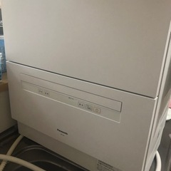Panasonic食器洗い乾燥機　NP-TA4
