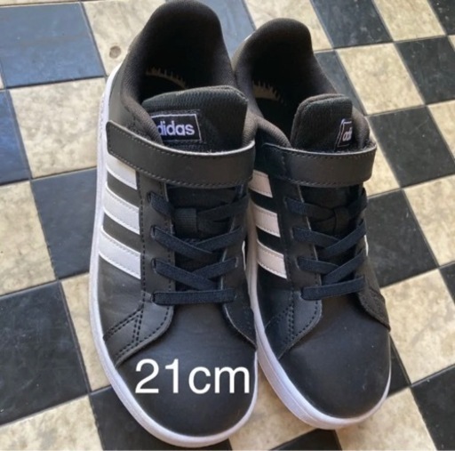 adidas スニーカー 21cm