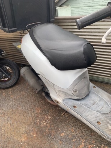 小型LED回転灯(小糸製作所) PKL-106 レッド 24V [30125] 回転灯 電球タイプ 非常灯 レッドライト 小型 軽量 赤色灯 12V/24V 誘導灯 取り付け簡単 防水 赤色ledライト 警告灯