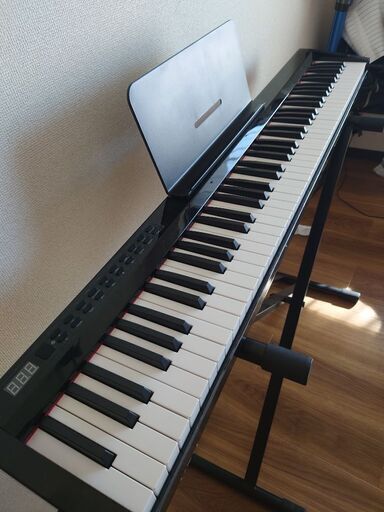 【終了】電子ピアノ(スタンド付き)　ほぼ未使用