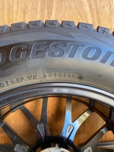 スタッドレスタイヤ 4本セット 235/65/18 Rays ホムラ 2×8