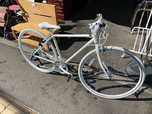 リサイクルショップどりーむ荒田店No.424　自転車　クロスバイク！ほぼ新品！7段ギア搭載！！早い者勝ち！