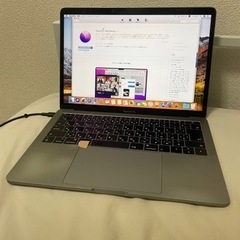 Macbook Pro 2017 i5 16GB ジャンク