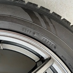 ホイール付きスタッドレスタイヤ 195/65R15