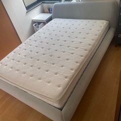ニトリダブルベッドフレームの中古が安い!激安で譲ります・無料で