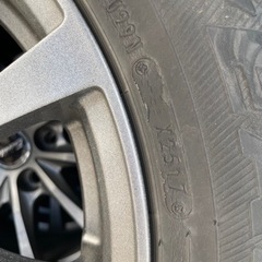 プリウスPHV スタッドレスタイヤ
