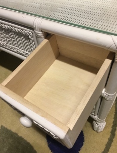 超美品　ホワイトラタン　ドレッサー　家具　化粧台