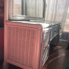 超美品 ホワイトラタン ドレッサー 家具 化粧台