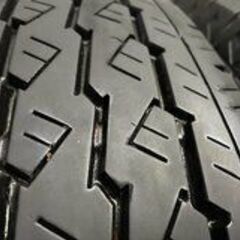 BS V600 195/80R15 105/105L LT 15インチ 夏タイヤ 4本 2019～20年製 バリ溝 ハイエース キャラバン等　(TC653)クレジットカード QRコード決済可能