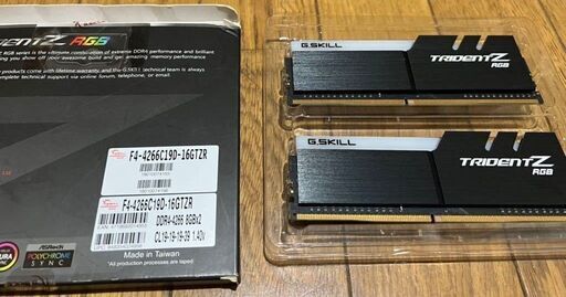 値下げ8000円】高速DDR4メモリ G.SKILL F4-4266C19D-16GTZR 8GBx2