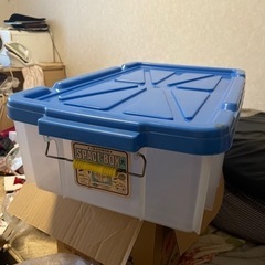 【急募】プラスチックボックス