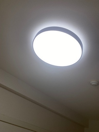 【取引不可、引き渡し予定中】Sonilux　LEDｼｰﾘﾝｸﾞﾗｲﾄ　6畳用