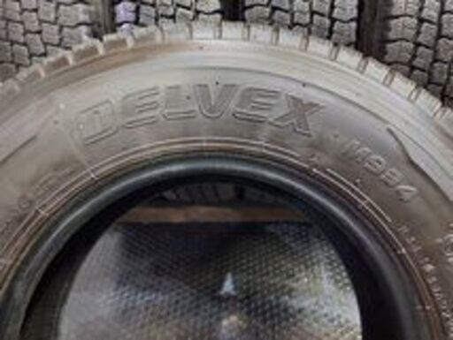 TOYO DELVEX M934 195/85R15 113/111N LT 15インチ ライトトラック用 スタッドレス 2本 20年製 バリ溝 アトラス等　(TG816)クレジットカード QRコード決済可能