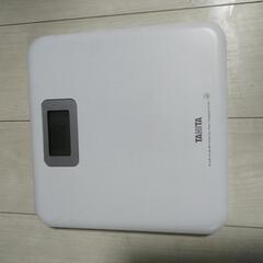 タニタ 体重計 ホワイト HD-661-WH 　新品未使用