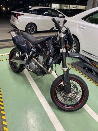 スズキ DRZ400SM