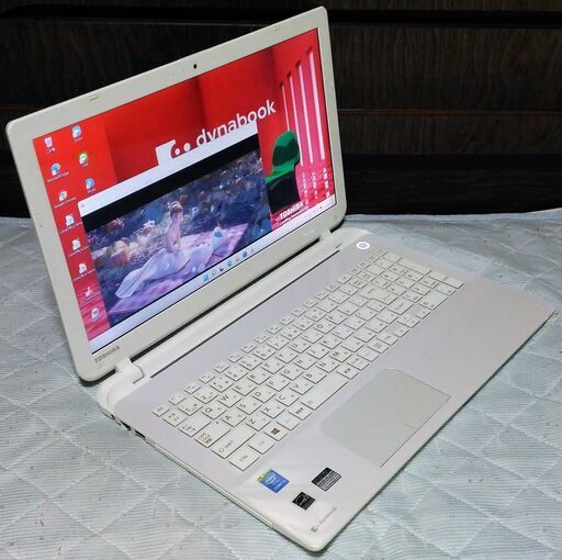 人気のレッド きれい】Windows11 Pro ブルートゥース Core i3搭載 東芝