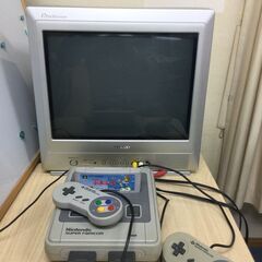 スーパーファミコン＆専用テレビ＆カセット10本セット