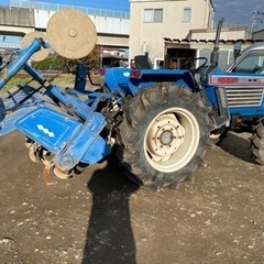 イセキTL2701F4WD 乗用型中古ディーゼルトラクター作動良好27馬力パワ