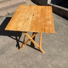 折りたたみ　木製　テーブル