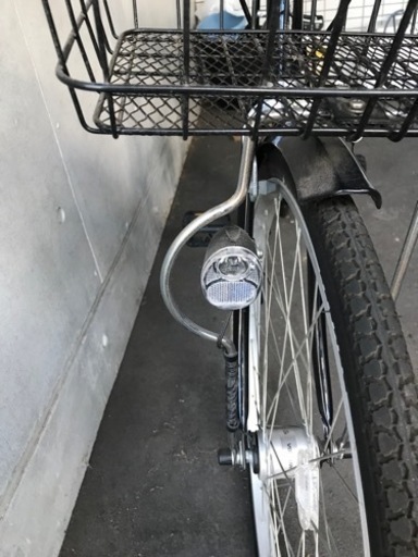 雪が積もる前の引渡しで1000円引きします 自転車 26インチ オートライト