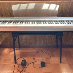 YAMAHA電子ピアノP-85S