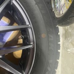 軽自動車用スタッドレスタイヤ(アルミ付き)　4本