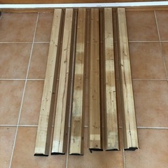 台形の木材6本(106.5〜110.5cm)