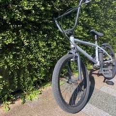 【J116】ヴィンテージ　Q.T.社　インレイ　ピアス-BMX DURCUS ONE