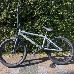 【J116】ヴィンテージ　Q.T.社　インレイ　ピアス-BMX DURCUS ONE