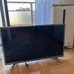 テレビ　ハイセンス　32型　2018年製
