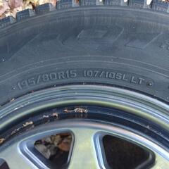 ハイエース200系5次元スタッドレス4本セット