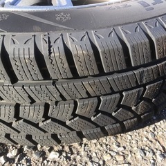 セレナ スタッドレス ホイール付き 4本セット 195/65r15