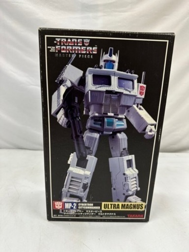 トランスフォーマー　TRANSFORMERS マスターピース　ウルトラマグナス