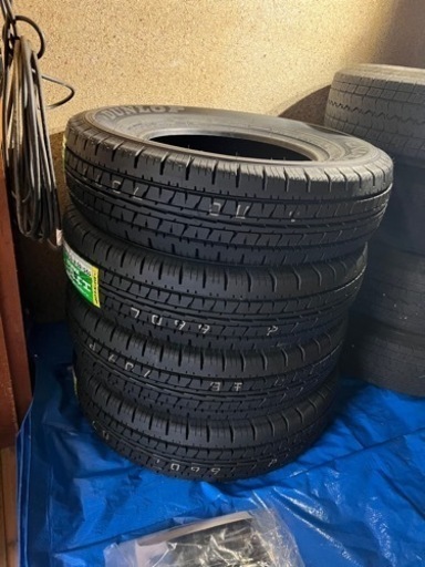 ダンロップ　エナセーブ　195/80R15 107/105 新品 4本　ハイエース　キャラバン