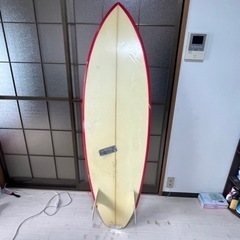 シークエンス サーフボード 5'8 レトロツイン