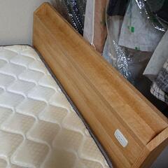 (お引き取り相手決定しました) ニトリ引き出し、収納付きシングルベッド&マットレス